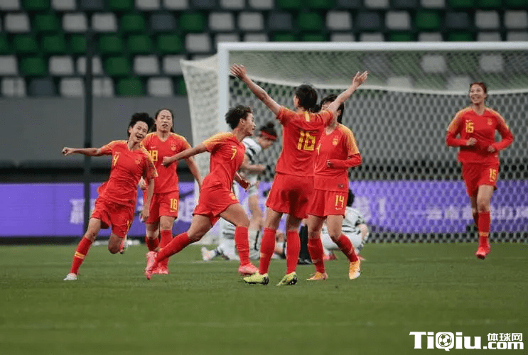 名记爆中国女足惨败原因