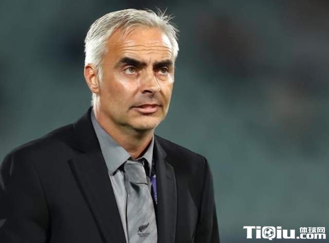 新西兰半年没比赛状况差