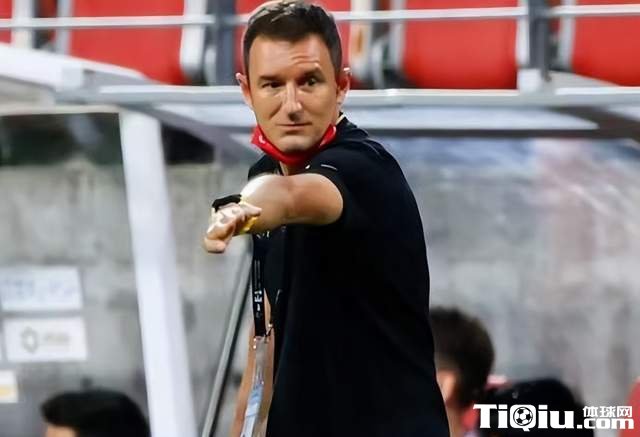 新西兰半年没比赛状况差