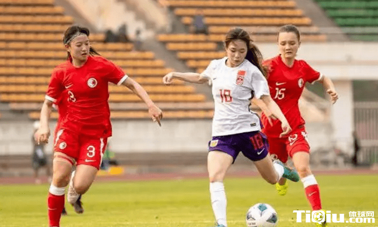 中国足球双喜临门