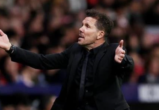 ������̸����1-0����˹ �ڲɷ���ʢ������Ա�ı���