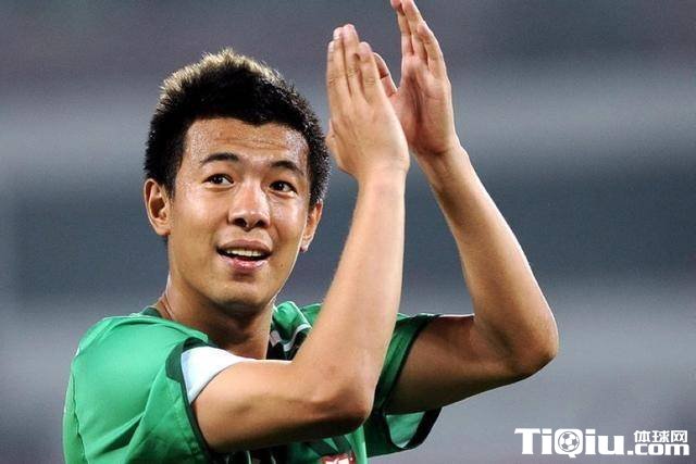 国足名宿徐亮言论引争议