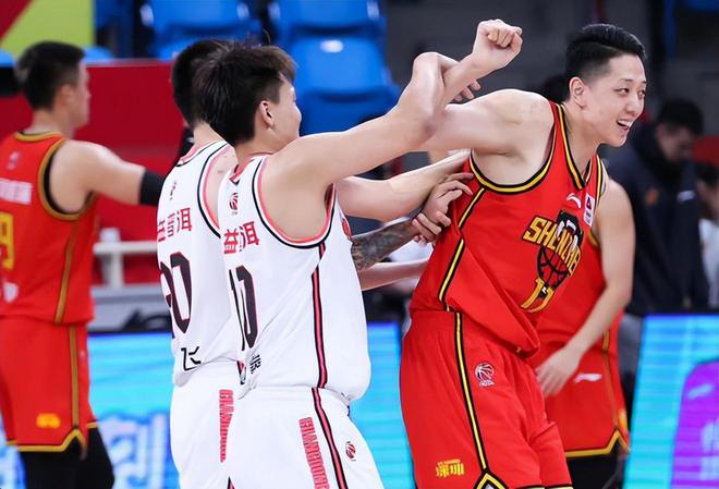 ֪������CBAȫ������Ա����������ŭ ����һ��+����5��