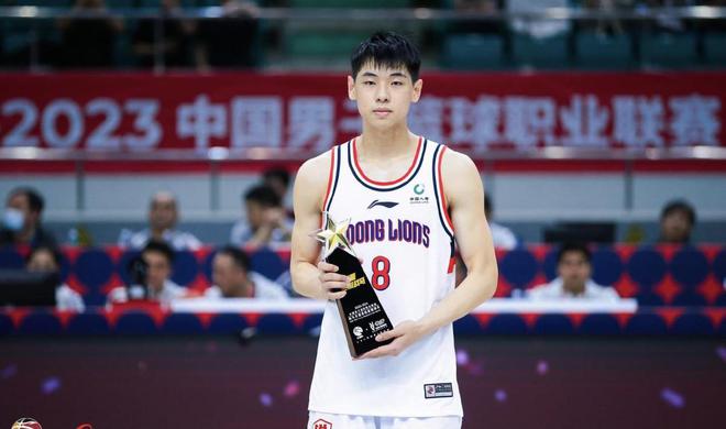 ����ѵ�����ݳ�¯��˧��ץ���� ��������Ͷ����������������