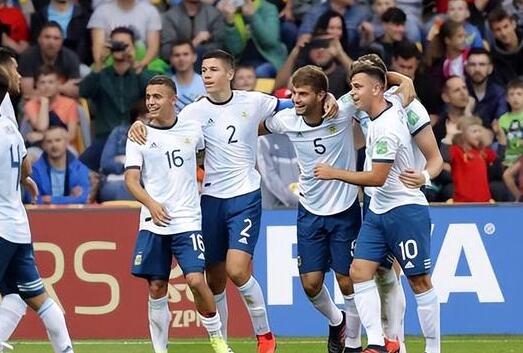 ��������ǿս ����U20VS������U20