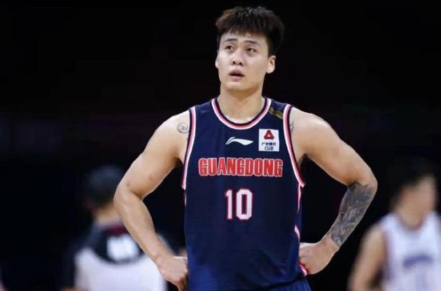 1��4����׻��ö� �������˹㶫��ʿ���㶫������