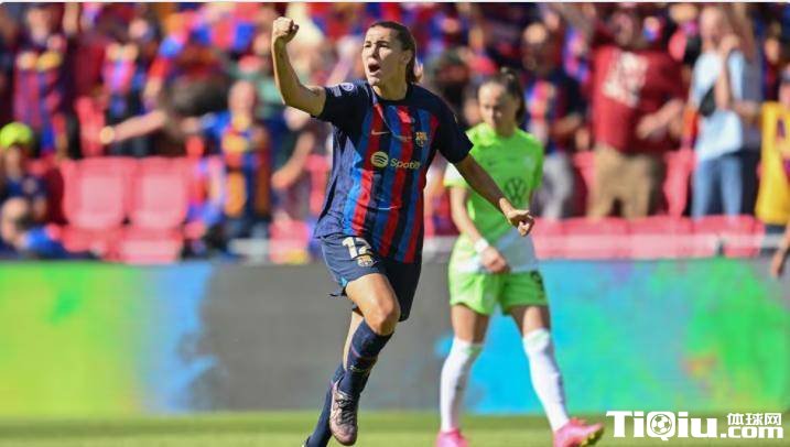 巴萨女足惊天大逆转踢疯