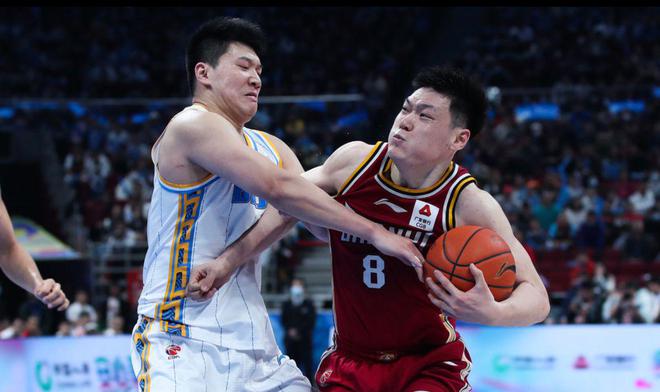 �������˸���㶫ѵ�� ����������ҶӴ�������������ѵ����