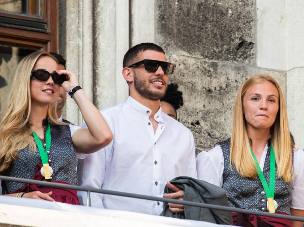 ���ʺ�����ļ��˰��� ת�����ǧ��ŷԪ��