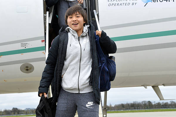 ��˪�μ�Ů��ѵ��״������ �����ǳ��������