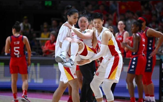刚复出又动手术 中国女篮主力后卫运气太差恐就此淡出