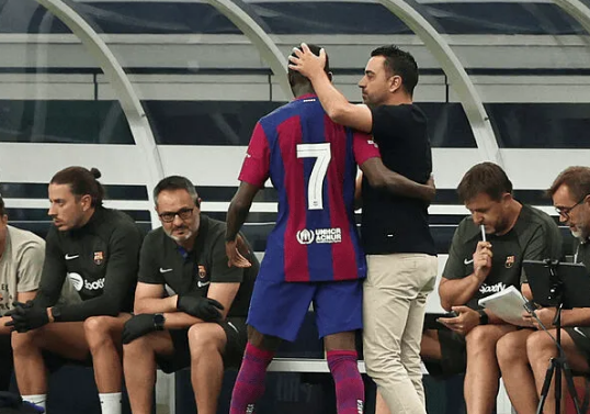 �Ǳ������ռ����뿪���� ǰ��������׬ΥԼ��