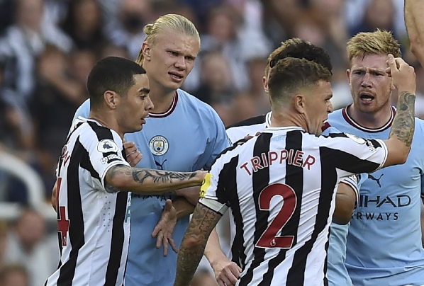 Ӣ��������ǿǿ�Ծ� Ŧ��˹�����������������㹻