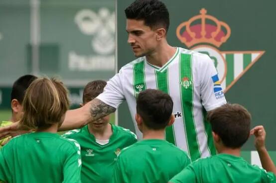 �������ζ���Ծ� ��Ǳ����ӭս����˹���Ʋ���