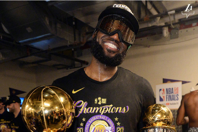 ������˧��ķ���ý��ɷ�ʱ ������̬���˵�Ŀ���������