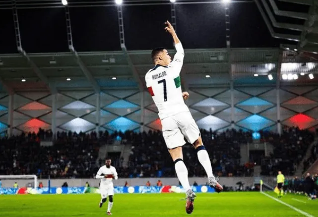 �ϳ���ϯ����C�� ��Ϊ�ϳ�δ���кܴ�Ǳ����չ