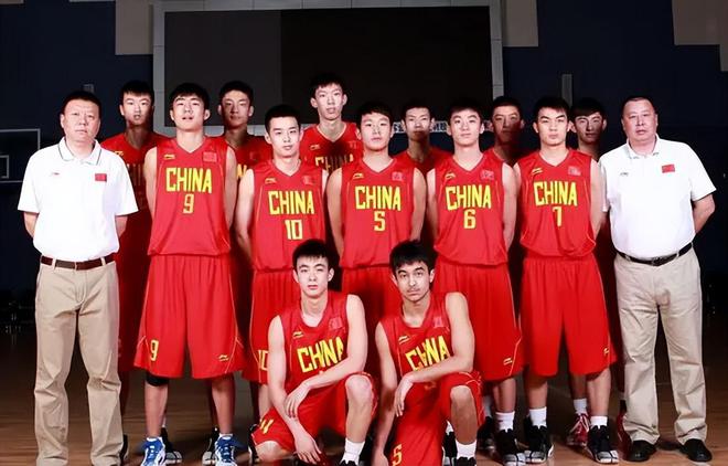 84-67中国男篮血洗菲律宾队 16岁超新星技惊四座有望冲击NBA