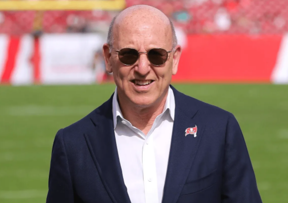 Ӣ��ʿ����ʱ���פ����