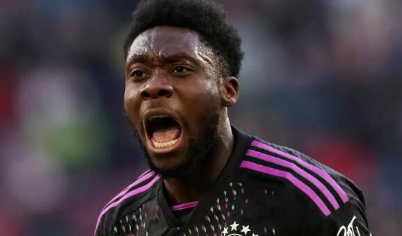 阿方索表示自己想留在拜仁