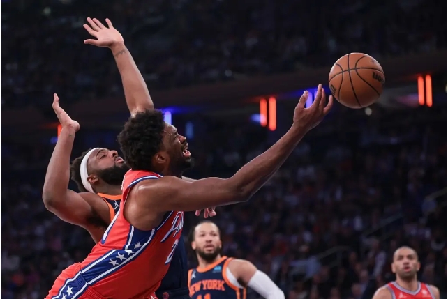 �������Ա����з���ʾ���� 76���������������������