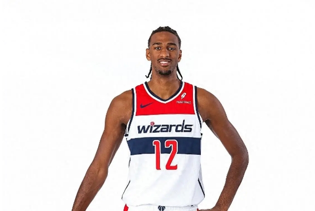 榜眼秀被探花秀全面碾压 前者全场14中4仅得8分