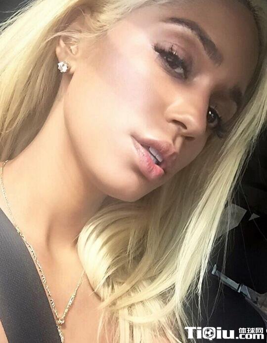 湖人尼克杨新女友 尼克杨与新女友未登记结婚