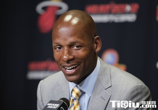 雷阿伦退役了吗 雷阿伦退役后参加马拉松