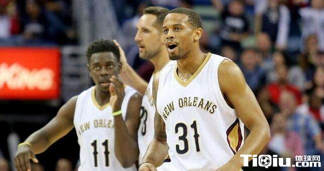 nba众星为琼斯哀悼 鹈鹕全能后卫不幸中枪身亡