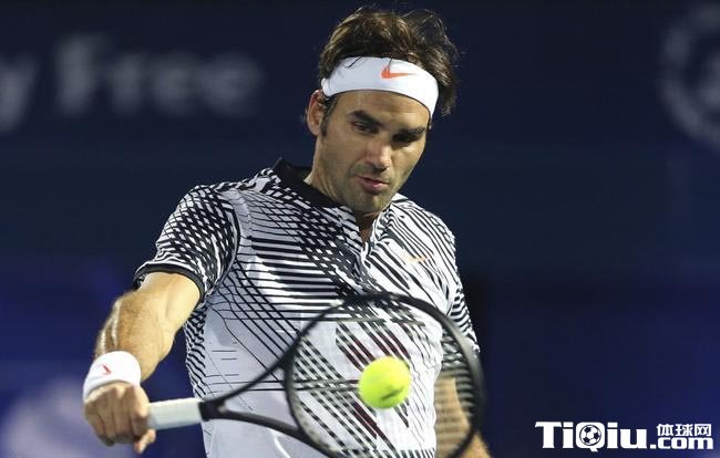 ATP500赛迪拜公开赛 七冠王费德勒爆冷出局