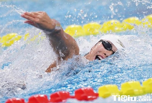 1分54秒70！杨浚瑄打破女子200米自由泳亚洲纪录