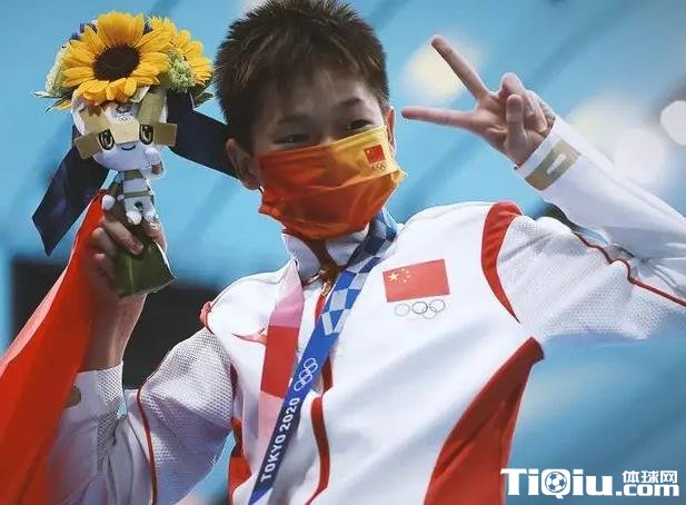 全红婵杨昊交完美答卷 跳水世界杯首日梦之队包揽全部预赛前二
