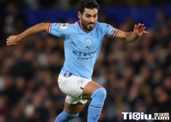 巴萨签下京多安