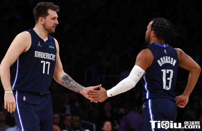 nba独行侠vs活塞比分预测