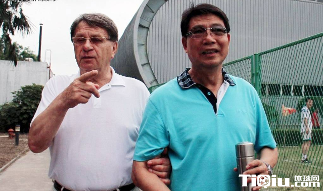 前中国男足主帅布拉泽维奇离世
