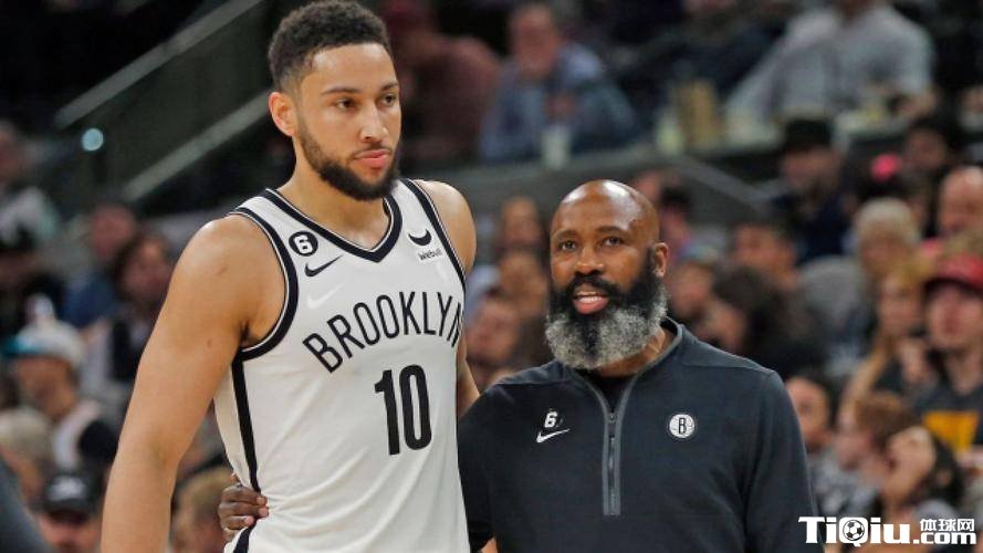 水货状元西蒙斯今夏将被篮网抛弃