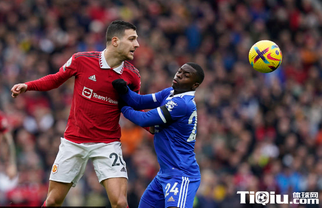 曼联主场大胜莱斯特城