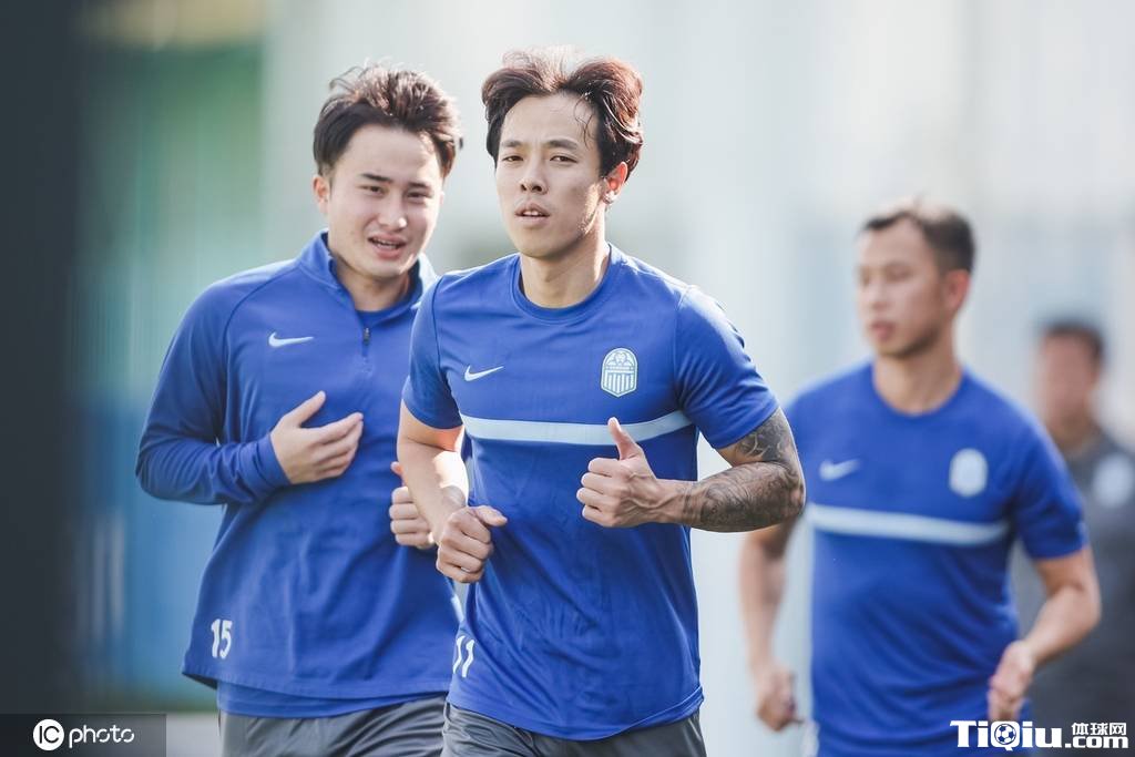 17队启动备战冲超