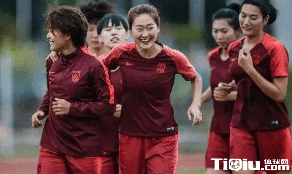 名记爆中国女足惨败原因