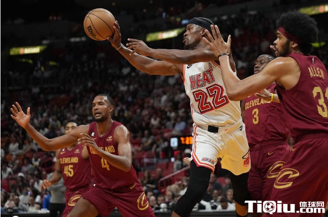 巴特勒33分热火烧穿骑士