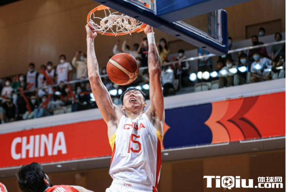 新疆放宽周琦交易条件