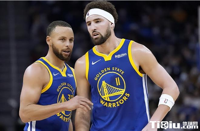 勇士输球输人内讧不断