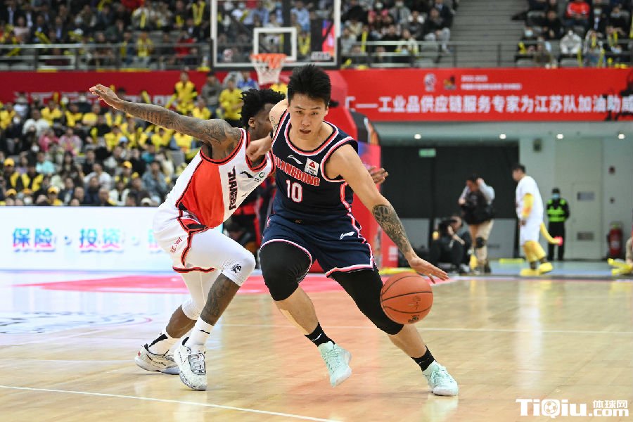 ÕÔî£ÀÛ¼Æ4´ÎÎ¥Ìå×Ô¶¯½ûÈü