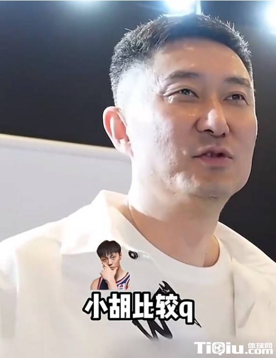 杜峰远赴厦门就任篮协