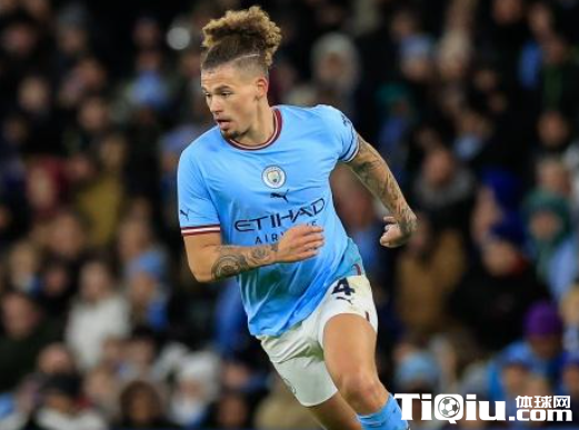 利物浦有意卡尔文菲利普斯