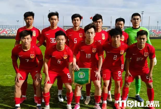 中国男足被打回原形