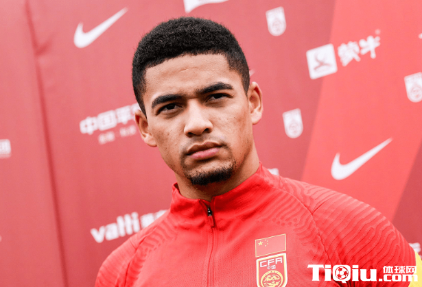 国足世预赛最强阵容欲出