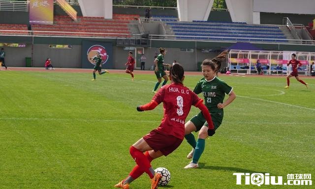 北京女足3球落败