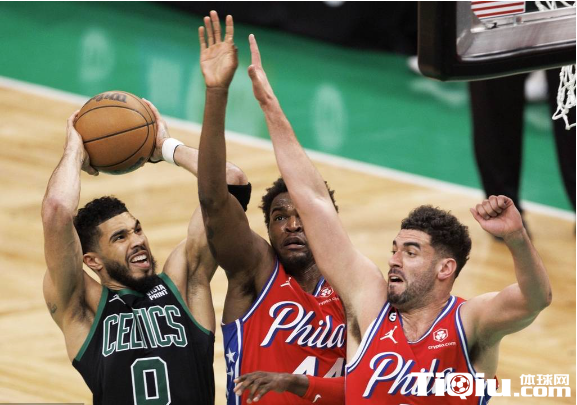 塔图姆与布朗合力砍下62分