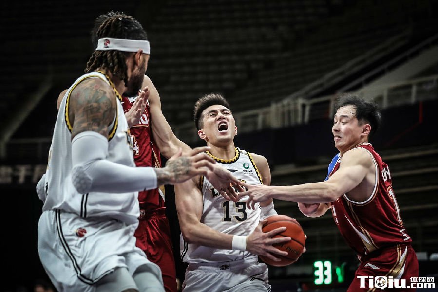 明日打响CBA总决赛G1首战