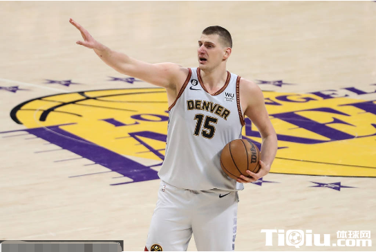 约基奇单赛季已获8次三双